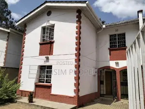 5bdrm Townhouse / Terrace in Maziwa for rent