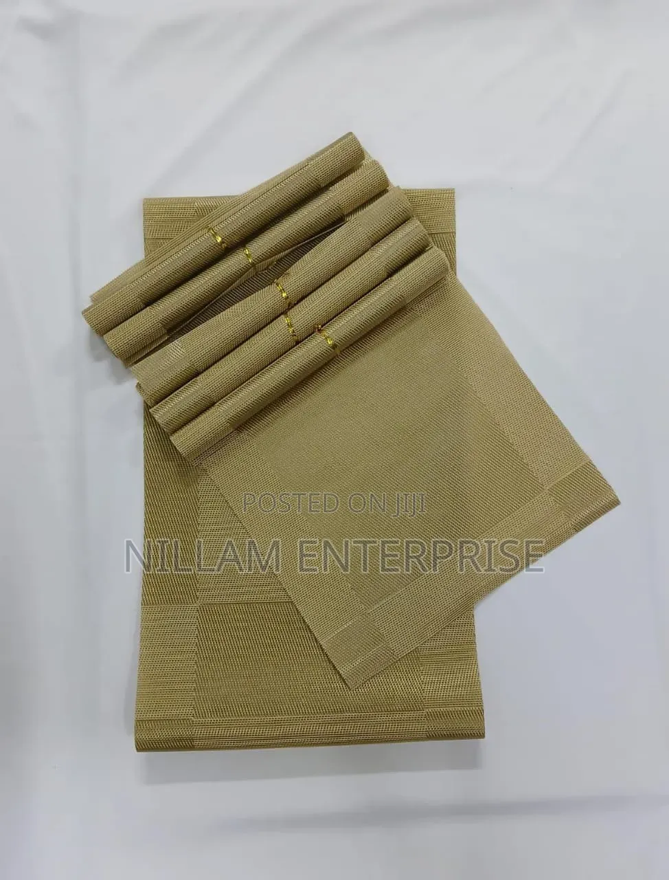New Design Table Mats +Runner