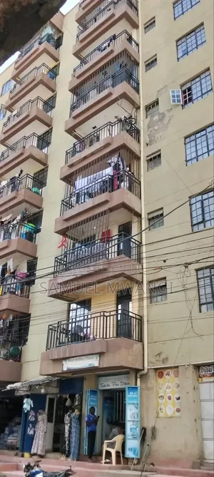 3bdrm Block of Flats in Greenfields for sale