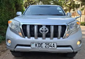 Toyota Land Cruiser Prado 2015 Silver