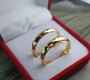 Elegant Wedding Rings for Couples | Affordable High Quality