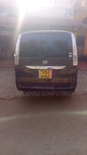 Nissan Serena 2014 Blue