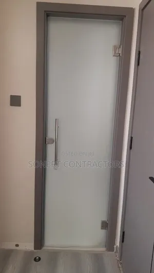 Obscure Frameless Door Toilet Glass