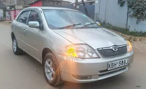 Toyota Corolla 2004 Gold