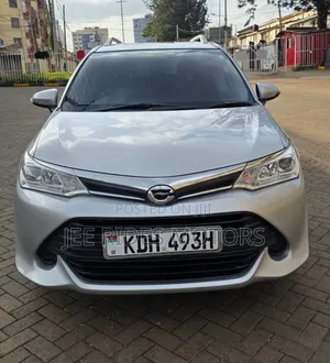 Toyota Corolla Fielder 2015 Silver