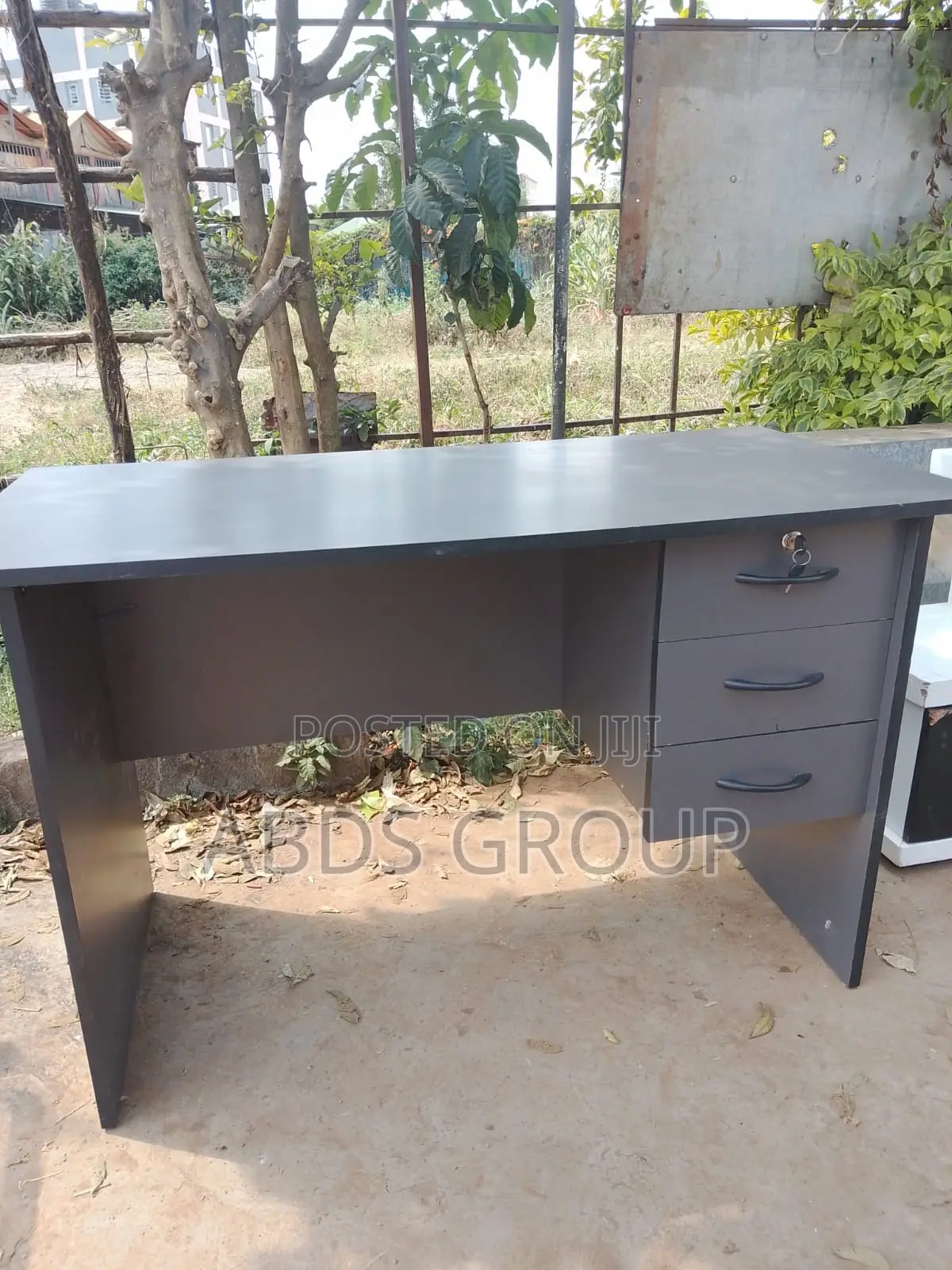 Office Desk