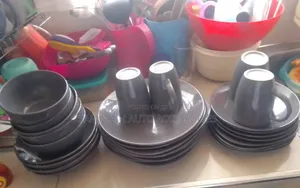 Second Hand Ceramic Dinner Set
