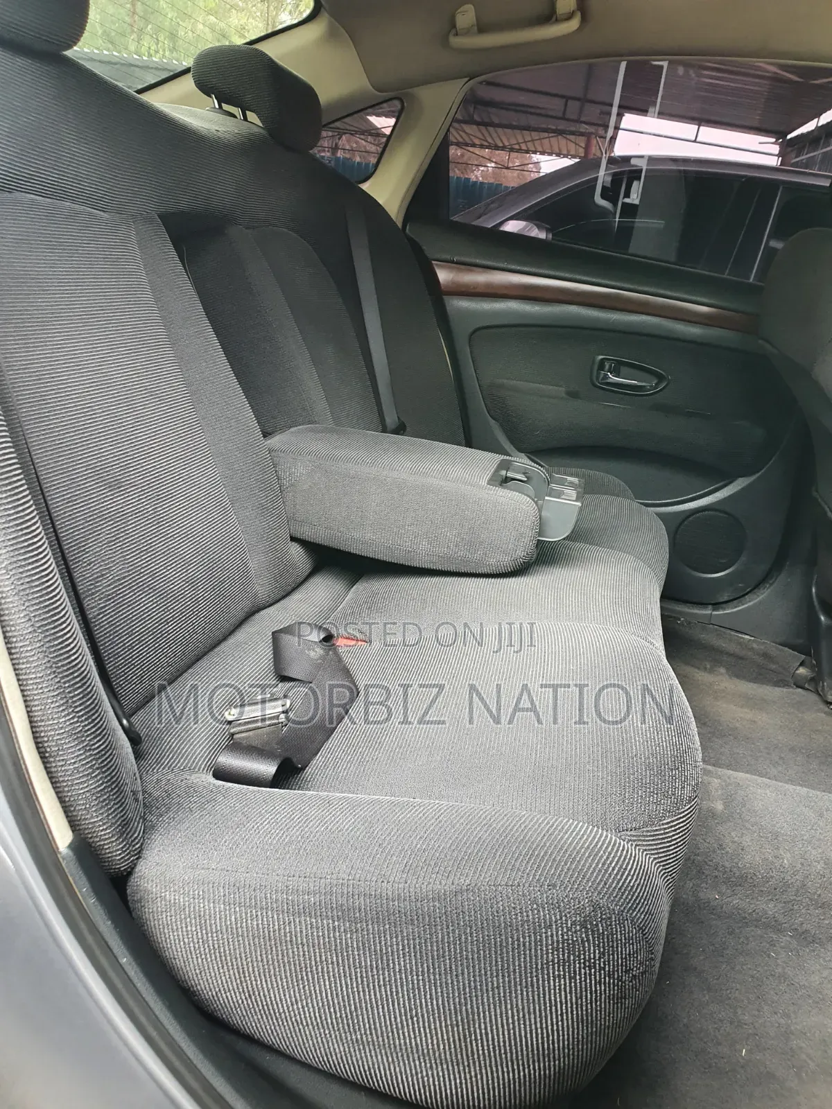 Nissan Bluebird 2011 Gray