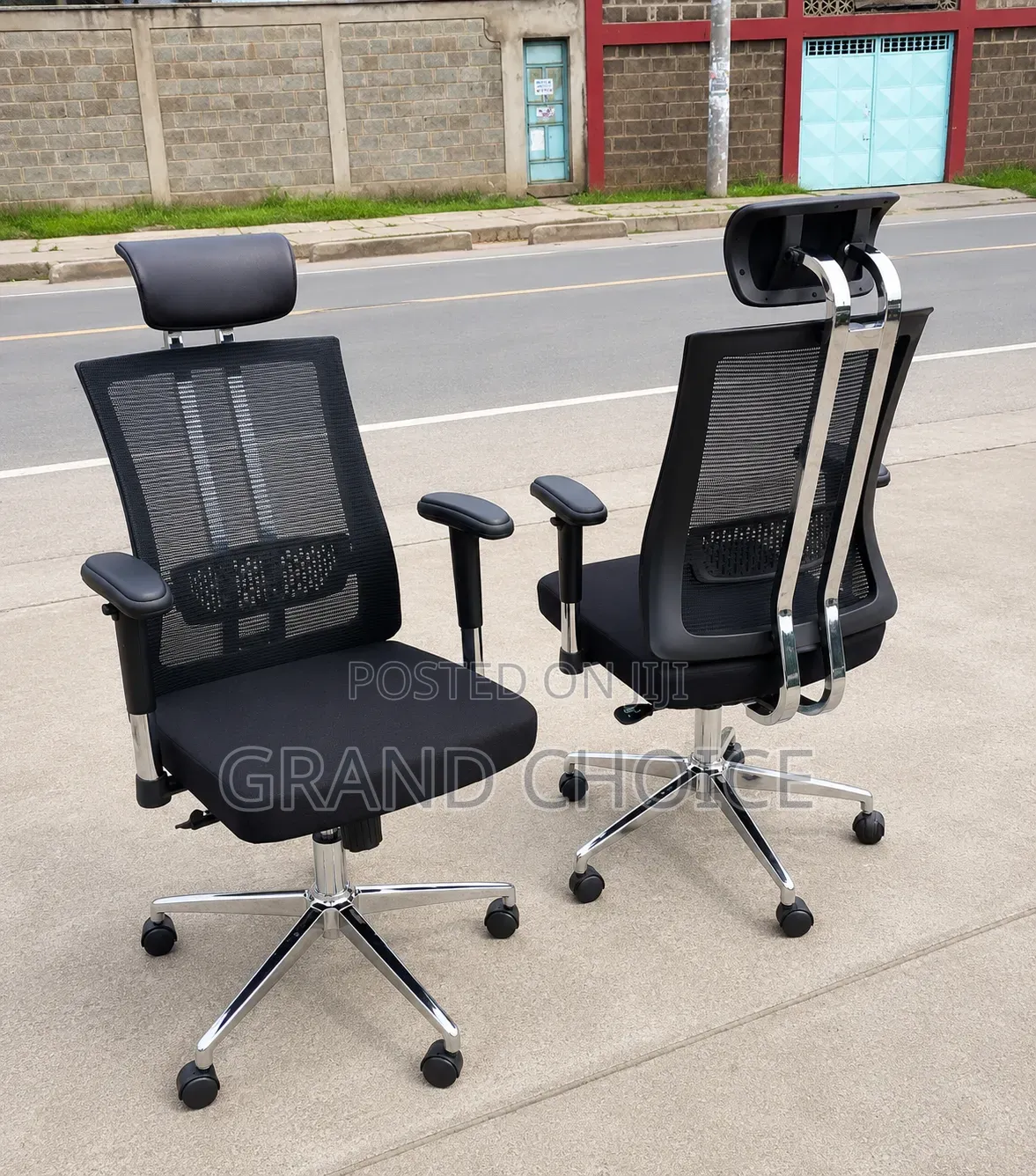 Adjustable Executive Office Chair With Lumbar Support
