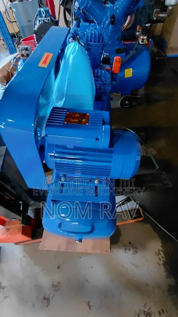 ROADBUCK 500 Litres Air Compressor