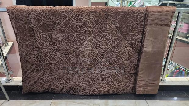 Modern Extra Warm Single Woolen Duvet - thumbnail 2