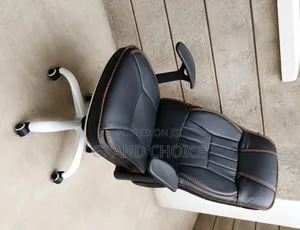Ergonomic Leather Swivel Chair With Castor