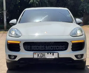 Porsche Cayenne 2015 Pearl