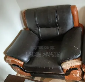 Quick Sale on Sofa Set