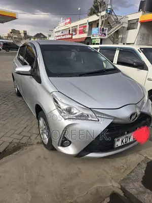 Toyota Vitz 2019 Silver