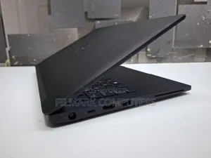 Laptop Dell Latitude 7390 8GB Intel Core i5 SSD 256GB