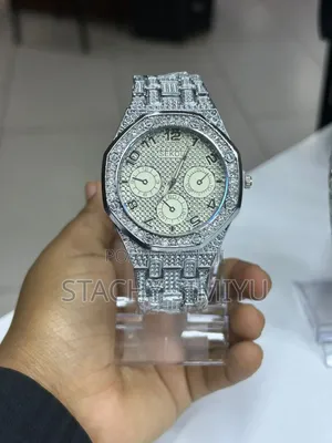 Luxury Wrist Watches for Men Women – Affordable Prices