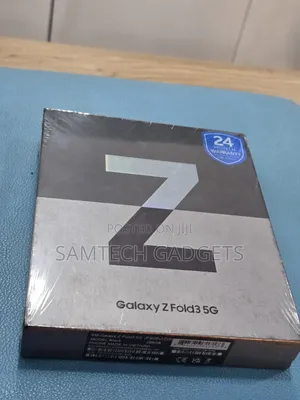 New Samsung Galaxy Z Fold 3 256 GB Black