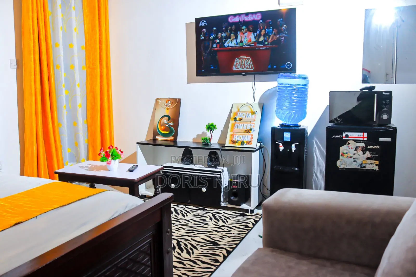 Modern Studio Airbnb Roysambu