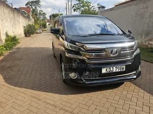 Toyota Vellfire 2015 Black
