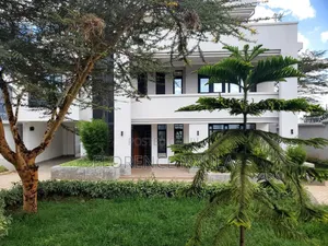 4bdrm Villa in Rimpa for sale