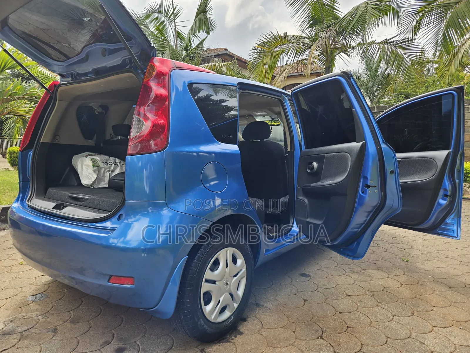 Nissan Note 2011 Blue