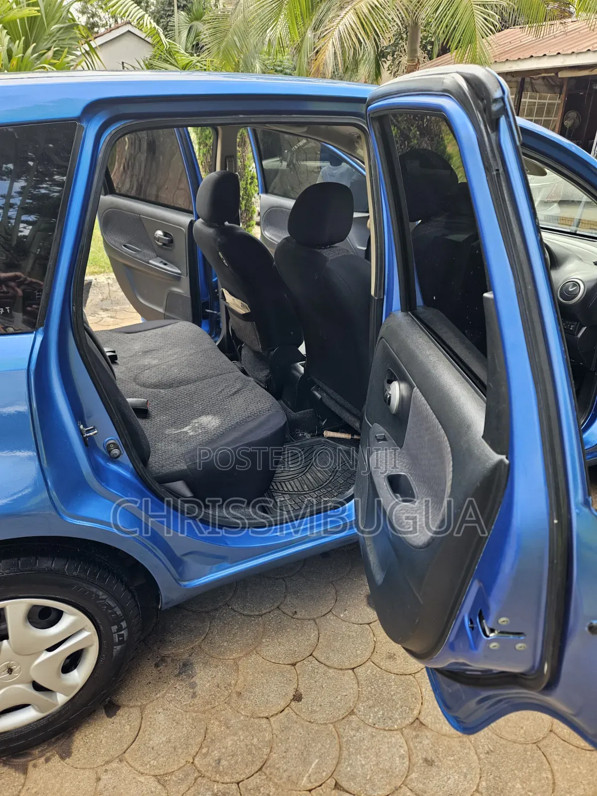 Nissan Note 2011 Blue