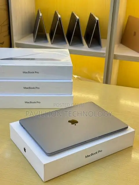 Laptop Apple MacBook 2019 16GB Intel Core i5 SSD 256GB