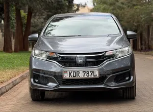 Honda Fit 2017 Silver