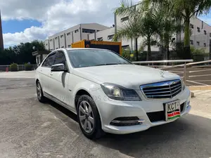 Mercedes-Benz C200 2011 White