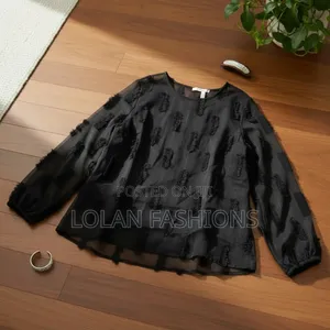 Feathery Patterned Top