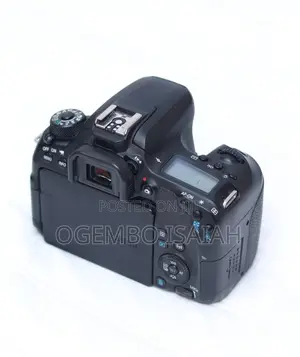 Canon EOS 77D Camera With 18–55mm Lens