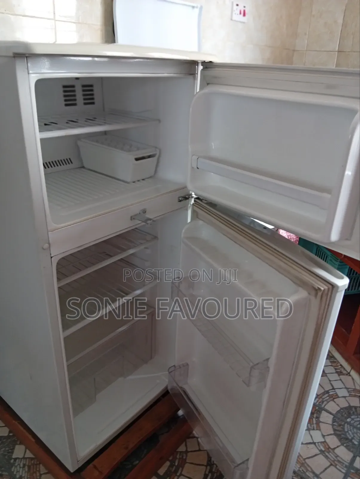 Refrigerator