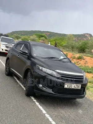Toyota Harrier 2017 Black