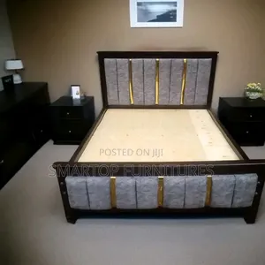 Hardwood 5×6 Mocket Bed