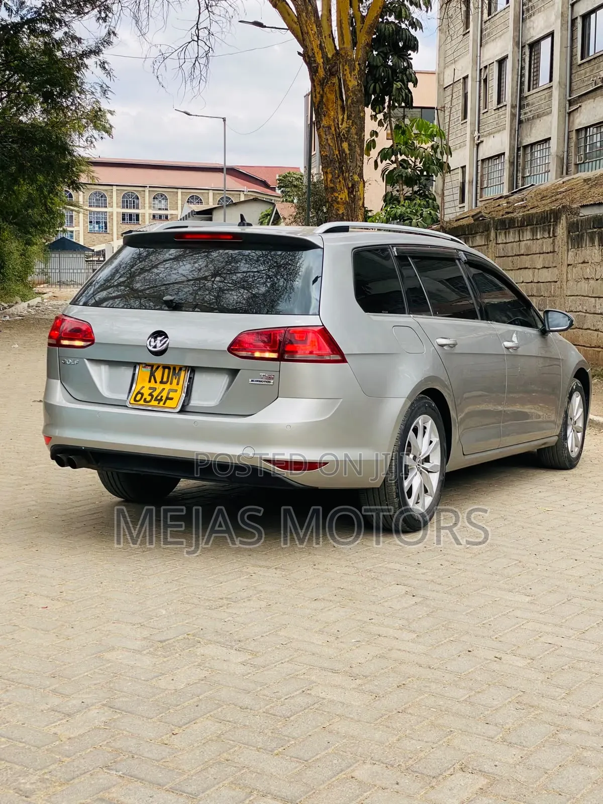 Volkswagen Golf Variant 2015 Silver