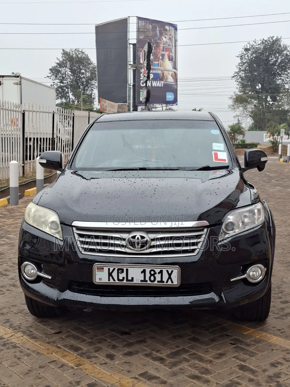 Toyota Vanguard 2010 Black