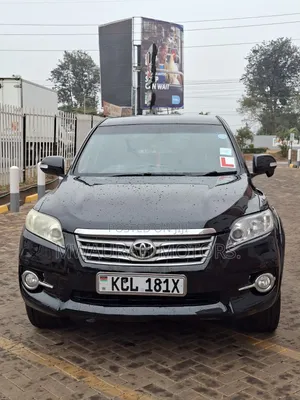 Toyota Vanguard 2010 Black
