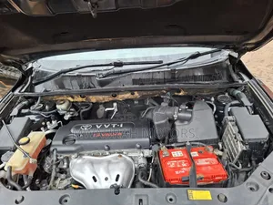 Toyota Vanguard 2010 Black