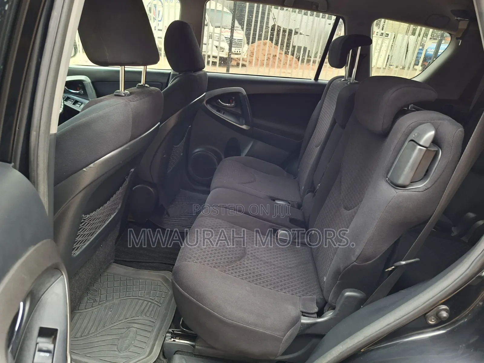 Toyota Vanguard 2010 Black
