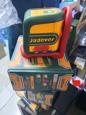 Jadever Self Leveling Line Laser / 30m Laser Level