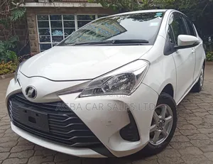 Toyota Vitz 2018 White