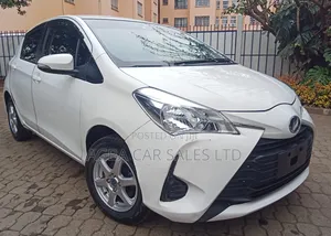Toyota Vitz 2018 White