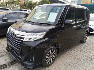 Toyota Roomy 2019 Black