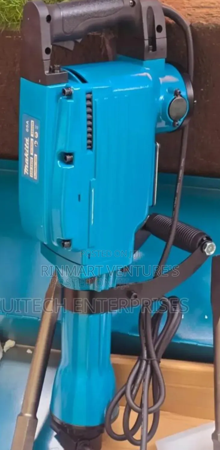 Makita Electric Demolition Hammer 3500w