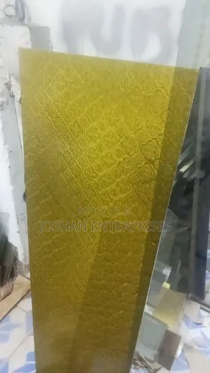 Flora Yellow