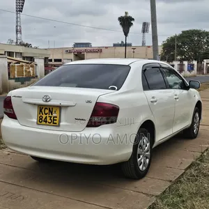 Toyota Axio 2010 White