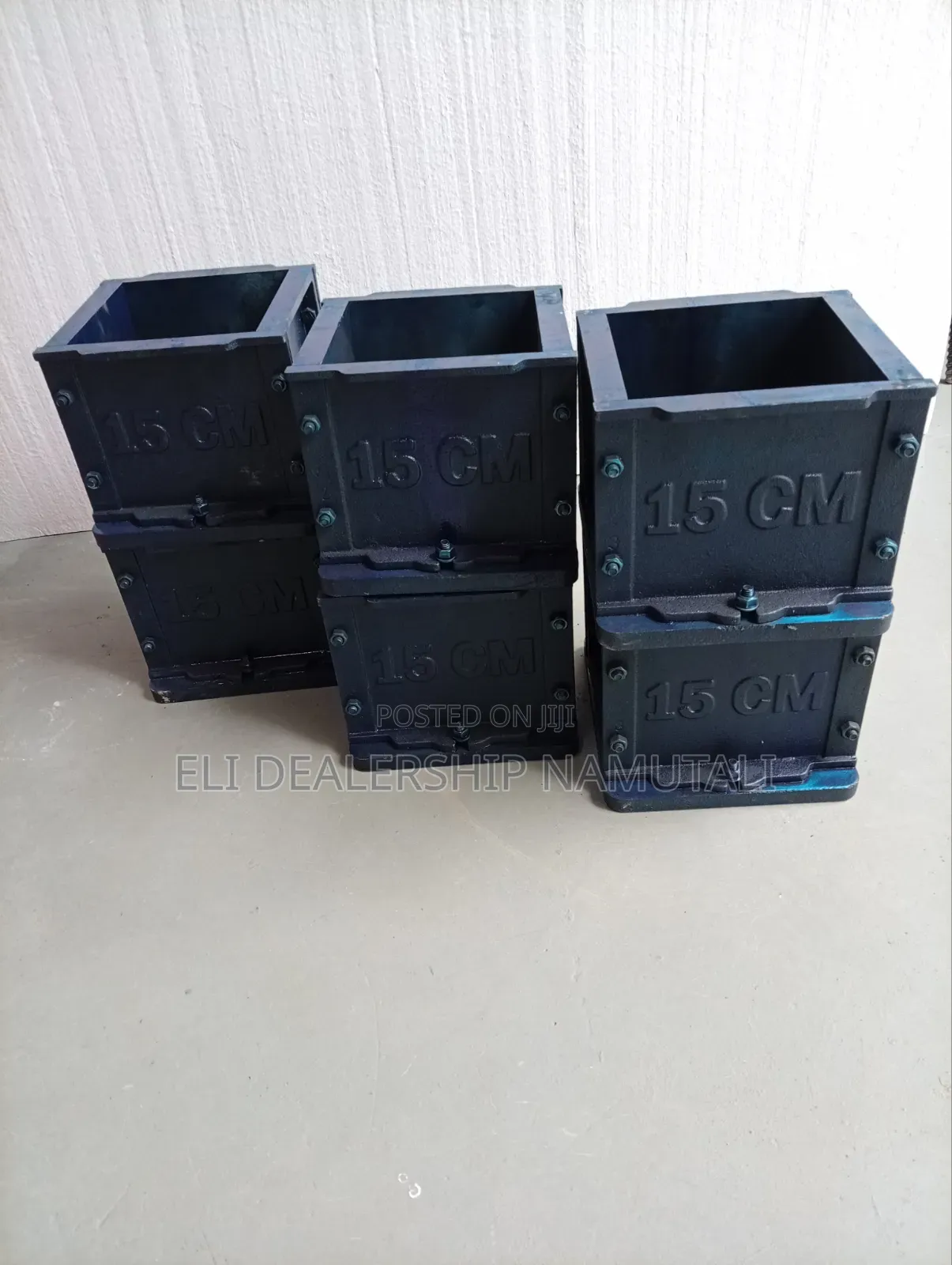 High-Precision Concrete Cube Mould 15cm – Heavy Duty Design