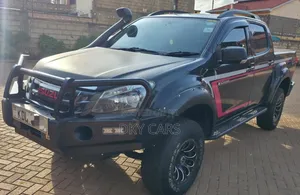 Isuzu D-MAX 2015 Black