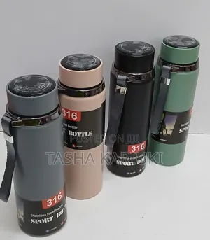 800ml Vacuum Flask With Carrying Strap